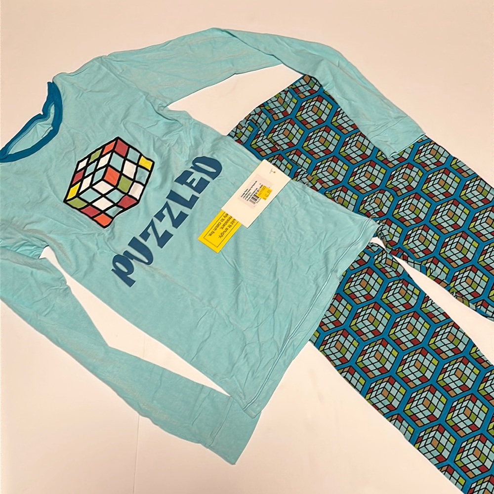 Brand new Kickee pants 2pc pajama set.